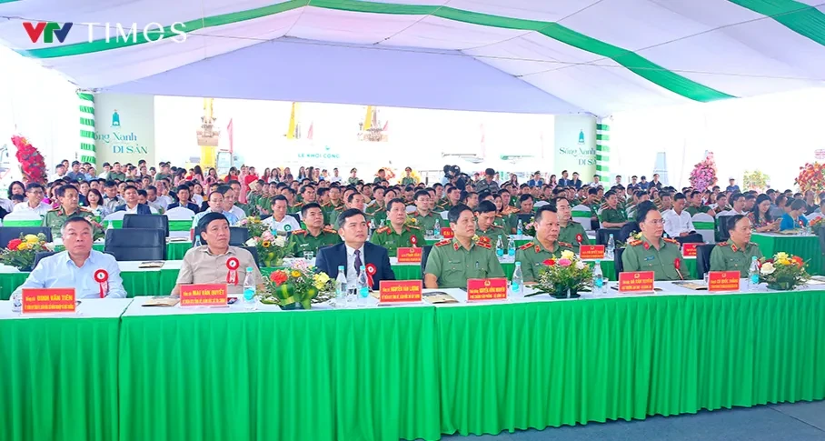 Bộ Công an khởi công Dự án nhà ở cho lực lượng vũ trang Công an nhân dân tại Ninh Bình Bộ Công an khởi công Dự án nhà ở cho lực lượng vũ trang Công an nhân dân tại Ninh Bình