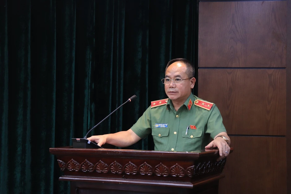 Bổ nhiệm, điều động 5 trưởng phòng thuộc Công an TP Hà Nội Bổ nhiệm, điều động 5 trưởng phòng thuộc Công an TP Hà Nội