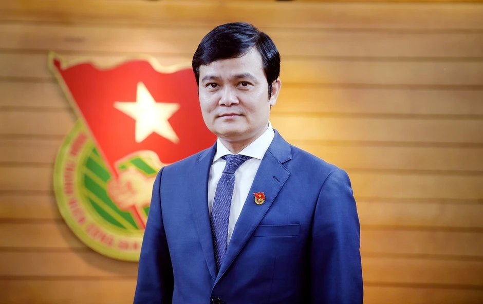 Bổ nhiệm kiêm giữ chức Ủy viên Hội đồng quản trị Ngân hàng Chính sách xã hội đối với 3 nhân sự cấp cao Bổ nhiệm kiêm giữ chức Ủy viên Hội đồng quản trị Ngân hàng Chính sách xã hội đối với 3 nhân sự cấp cao