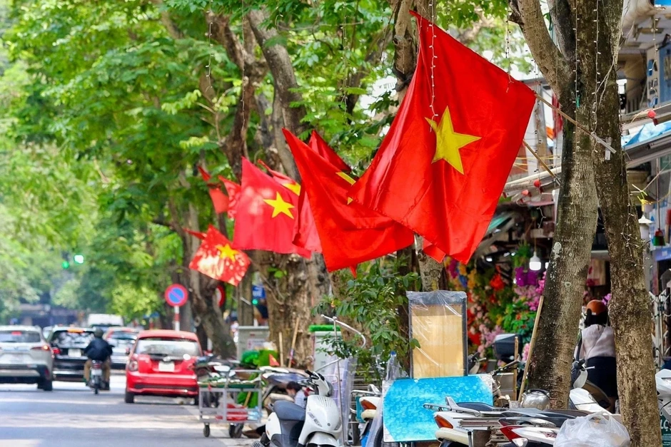 Bộ Nội vụ chốt phương án không nghỉ liền 9 ngày dịp Giỗ Tổ, 30/4 và 1/5