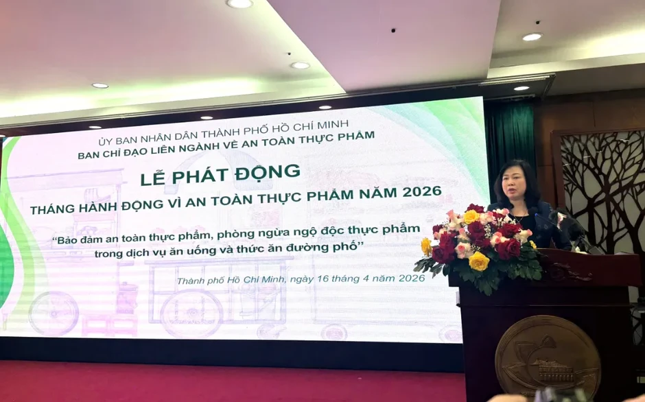Bộ trưởng Bộ Y Tế Đào Hồng Lan: “Không để thực phẩm bẩn len lỏi vào từng bữa ăn” Bộ trưởng Bộ Y Tế Đào Hồng Lan: “Không để thực phẩm bẩn len lỏi vào từng bữa ăn”