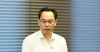 Bộ trưởng Hoàng Minh Sơn: Nên cấp học bổng để định hướng ngành thành phố cần