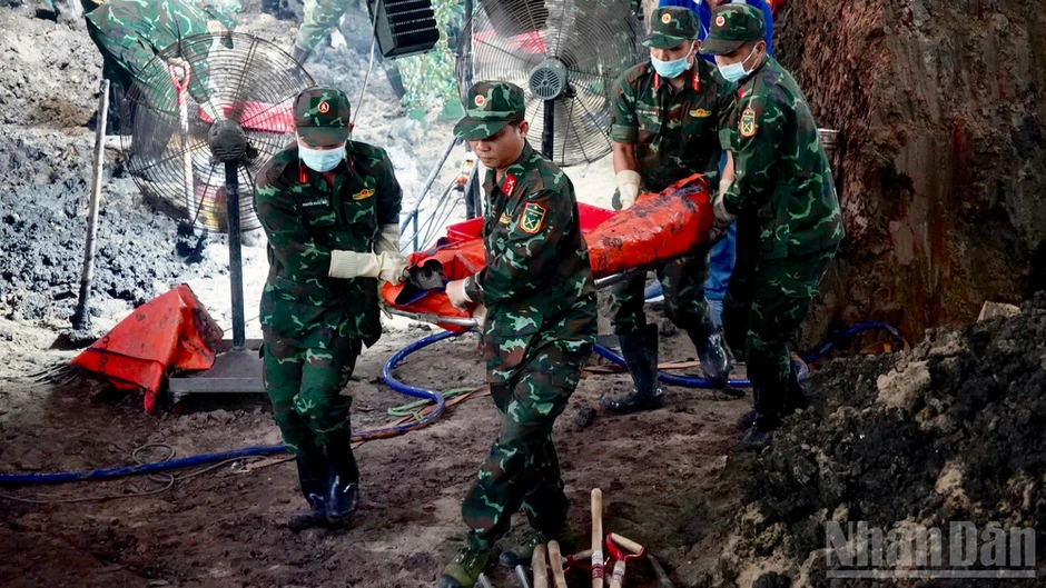Bộ Tư lệnh Thành phố Hồ Chí Minh tổ chức đối thoại với lực lượng tìm kiếm hài cốt liệt sĩ Bộ Tư lệnh Thành phố Hồ Chí Minh tổ chức đối thoại với lực lượng tìm kiếm hài cốt liệt sĩ