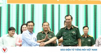 Bộ Tư lệnh TP.HCM và TinVina tại TP.HCM ký kết phối hợp tuyên truyền