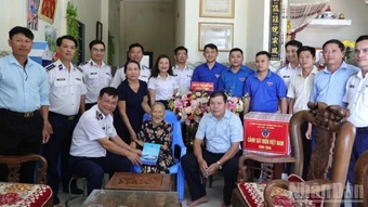 Bộ Tư lệnh Vùng Cảnh sát biển 2 đẩy mạnh các hoạt động “Đền ơn đáp nghĩa”, tri ân người có công với cách mạng