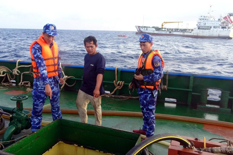 Bộ Tư lệnh Vùng Cảnh sát biển 3 khẳng định vai trò nòng cốt trong thực thi pháp luật trên biển Bộ Tư lệnh Vùng Cảnh sát biển 3 khẳng định vai trò nòng cốt trong thực thi pháp luật trên biển
