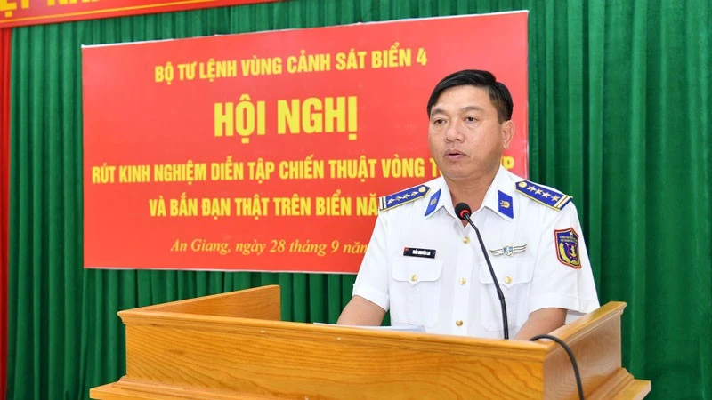 Bộ Tư lệnh Vùng Cảnh sát biển 4 hoàn thành xuất sắc diễn tập bắn đạn thật trên biển
