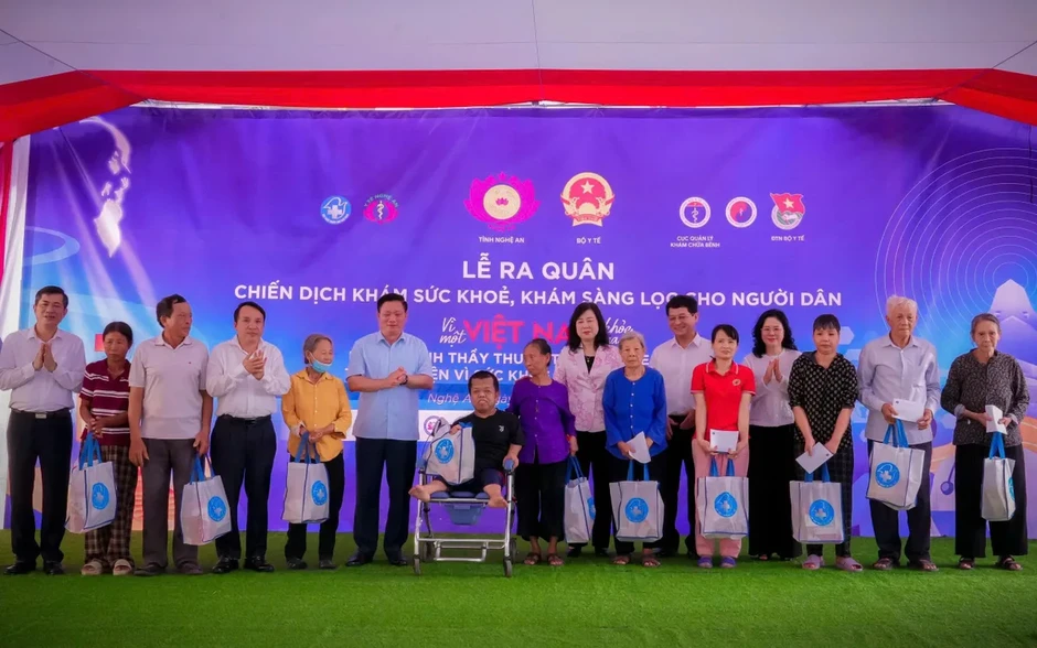 Bộ Y tế, tỉnh Nghệ An tổ chức Lễ ra quân Chiến dịch khám sức khỏe, sàng lọc toàn dân năm 2026 Bộ Y tế, tỉnh Nghệ An tổ chức Lễ ra quân Chiến dịch khám sức khỏe, sàng lọc toàn dân năm 2026