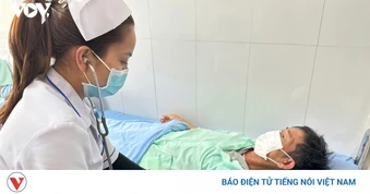 Bộ Y tế yêu cầu Lâm Đồng làm rõ vụ 84 người nghi ngộ độc sau khi ăn bánh mì