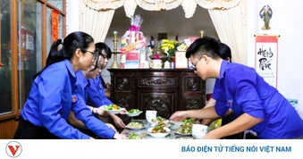 Bữa cơm đặc biệt bên các Mẹ Việt Nam Anh hùng dịp 27/7