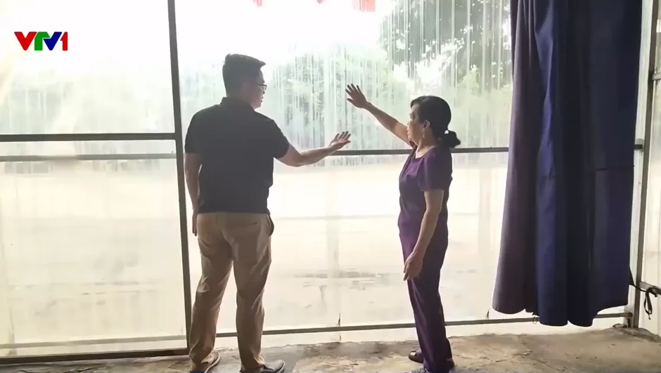 Bụi bẩn, ô nhiễm từ xe tải chở hàng bủa vây hàng trăm hộ dân ở Thái Nguyên Bụi bẩn, ô nhiễm từ xe tải chở hàng bủa vây hàng trăm hộ dân ở Thái Nguyên