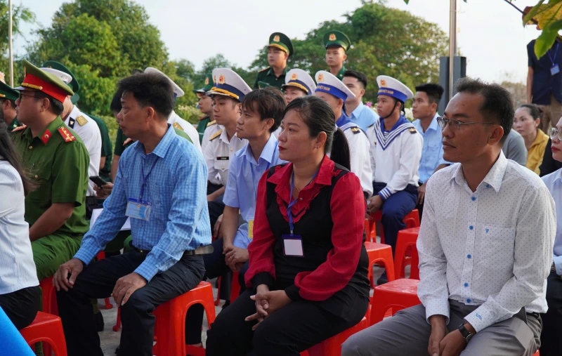 Cà Mau: Bầu cử sớm ở đảo Hòn Khoai và Hòn Chuối Cà Mau: Bầu cử sớm ở đảo Hòn Khoai và Hòn Chuối