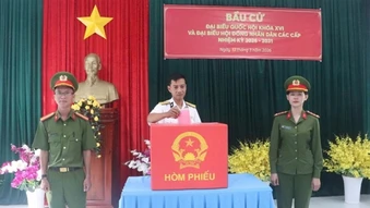 Cà Mau: Bầu cử sớm ở đảo Hòn Khoai và Hòn Chuối