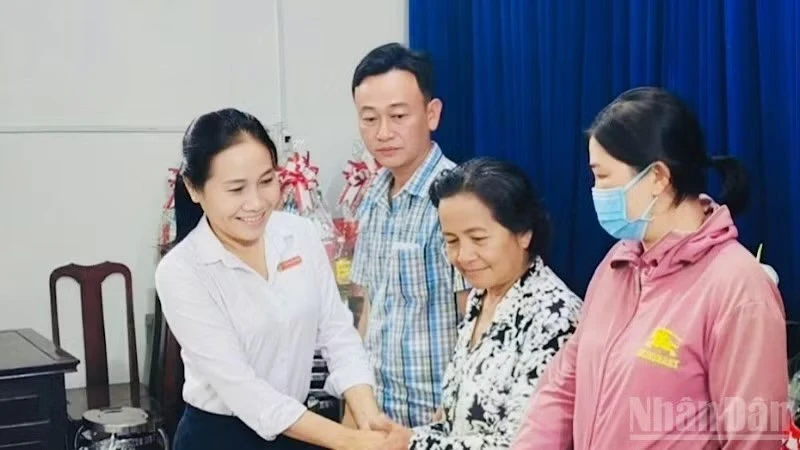 Cà Mau: Chuyển biến bước đầu ở một cơ sở Cà Mau: Chuyển biến bước đầu ở một cơ sở