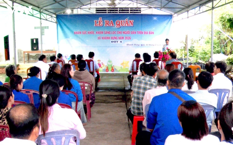 Cà Mau "vừa chạy vừa gỡ khó" để đứng đầu khám sức khỏe toàn dân Cà Mau "vừa chạy vừa gỡ khó" để đứng đầu khám sức khỏe toàn dân