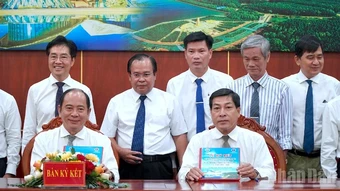 Cà Mau và Thành phố Hồ Chí Minh hợp tác nhằm nâng cao chất lượng chăm sóc sức khỏe nhân dân