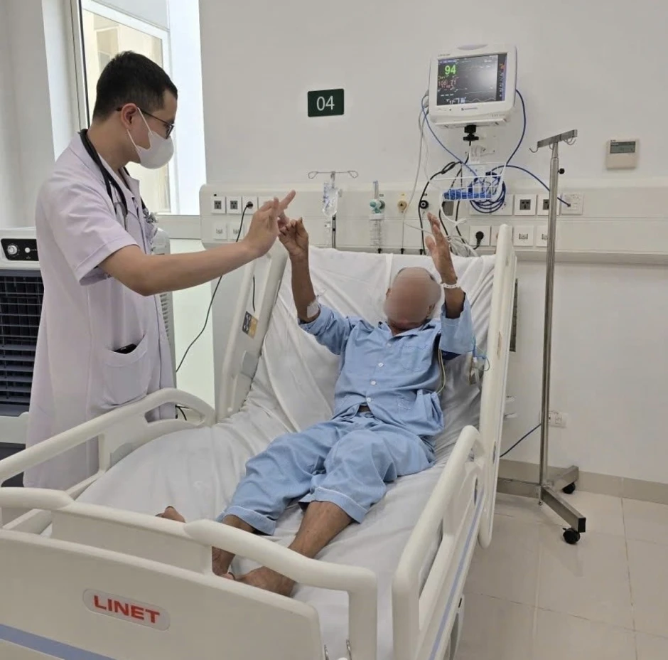 Ca mổ đầu tiên cứu người đàn ông nguy cơ liệt chân ở BV Bạch Mai cơ sở Ninh Bình Ca mổ đầu tiên cứu người đàn ông nguy cơ liệt chân ở BV Bạch Mai cơ sở Ninh Bình