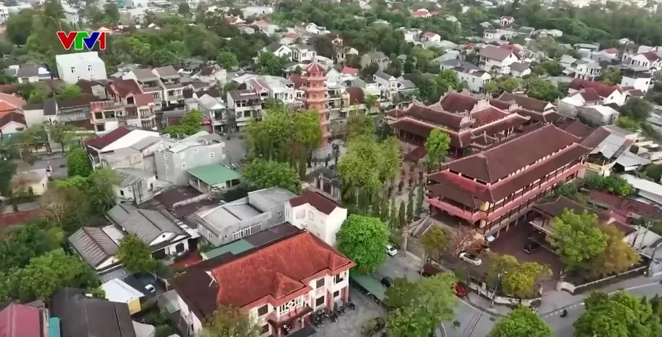 Các tôn giáo đồng hành cùng dân tộc trong ngày bầu cử Các tôn giáo đồng hành cùng dân tộc trong ngày bầu cử