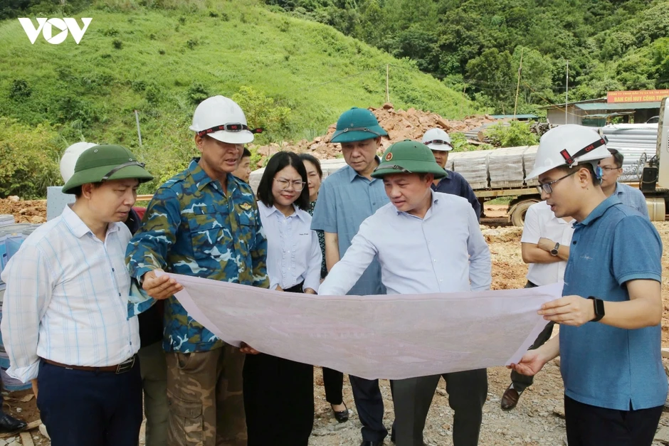 Các trường nội trú liên cấp vùng biên giới Sơn La sắp “về đích” Các trường nội trú liên cấp vùng biên giới Sơn La sắp “về đích”