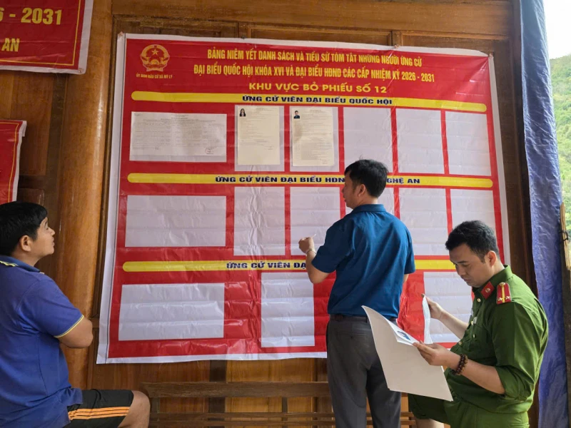 Các xã biên giới rẻo cao Nghệ An sẵn sàng ngày bầu cử sớm Các xã biên giới rẻo cao Nghệ An sẵn sàng ngày bầu cử sớm