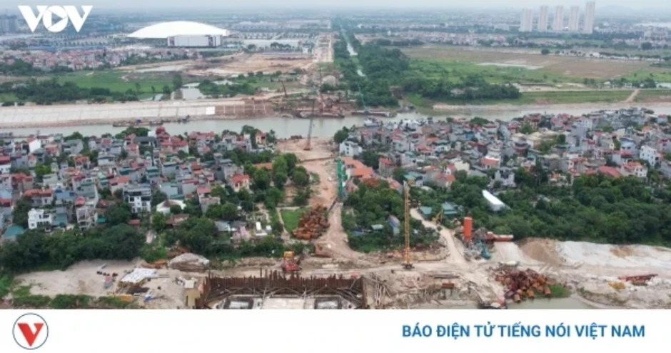 Cận cảnh đại công trường cầu Tứ Liên tăng tốc về đích trước Hội nghị APEC 2027 Cận cảnh đại công trường cầu Tứ Liên tăng tốc về đích trước Hội nghị APEC 2027