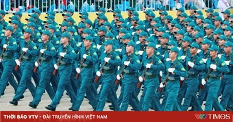 Cận thị mắt trái 15 độ, phải 9,25 độ có đủ điều kiện sức khỏe tham gia Dân quân tự vệ?