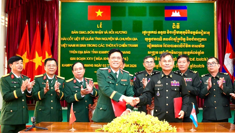 Cần Thơ: Bàn giao 670 mẫu sinh phẩm hài cốt liệt sĩ để giám định ADN Cần Thơ: Bàn giao 670 mẫu sinh phẩm hài cốt liệt sĩ để giám định ADN