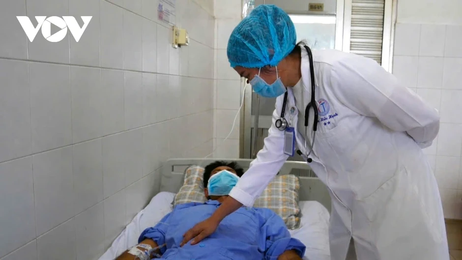 Cần Thơ: Hy hữu xương cá 3cm xuyên vào đường mật Cần Thơ: Hy hữu xương cá 3cm xuyên vào đường mật