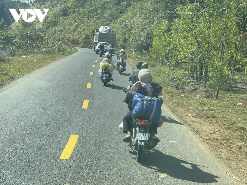 Cảnh báo mất an toàn giao thông trên đèo Vi Ô Lắc sau nhiều vụ tai nạn Cảnh báo mất an toàn giao thông trên đèo Vi Ô Lắc sau nhiều vụ tai nạn