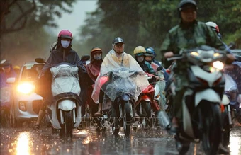 Cảnh báo mưa dông, lốc sét, mưa đá ở Bắc Bộ, Bắc và Trung Trung Bộ