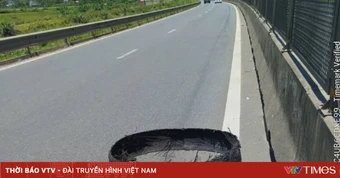 Cảnh báo nguy cơ nổ lốp xe trên cao tốc giữa nắng nóng gay gắt