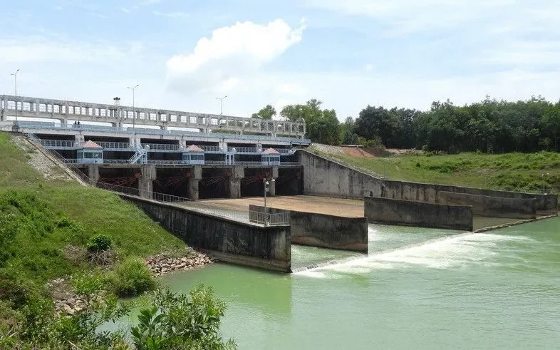 Cảnh báo tình trạng thiếu nước cục bộ và xâm nhập mặn sâu tại Thành phố Hồ Chí Minh Cảnh báo tình trạng thiếu nước cục bộ và xâm nhập mặn sâu tại Thành phố Hồ Chí Minh
