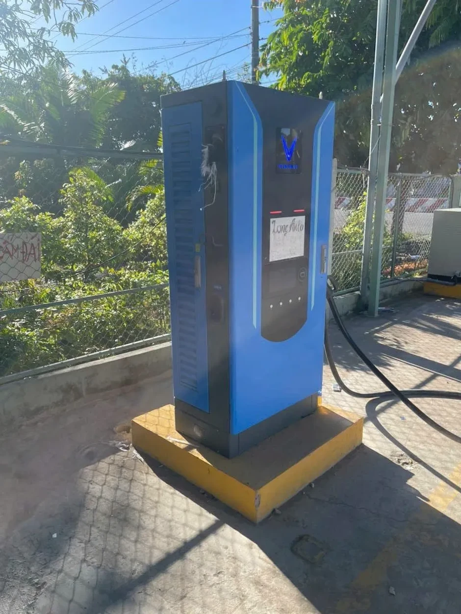 Cảnh giác thủ đoạn trộm cắp dây sạc, súng sạc tại các trạm sạc ô tô điện Cảnh giác thủ đoạn trộm cắp dây sạc, súng sạc tại các trạm sạc ô tô điện