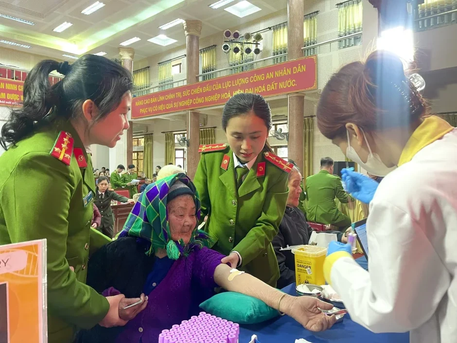 Cao Bằng đẩy mạnh thu nhận mẫu ADN cho thân nhân liệt sĩ chưa xác định danh tính
