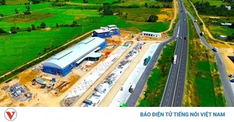 Cao tốc Bắc - Nam từ Hà Nội đến Cà Mau có 21 trạm dừng nghỉ phục vụ dịp lễ 30/4