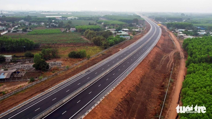 Cao tốc Biên Hòa - Vũng Tàu: Đảm bảo điều kiện kỹ thuật lắp đặt thiết bị thu phí không dừng ETC Cao tốc Biên Hòa - Vũng Tàu: Đảm bảo điều kiện kỹ thuật lắp đặt thiết bị thu phí không dừng ETC