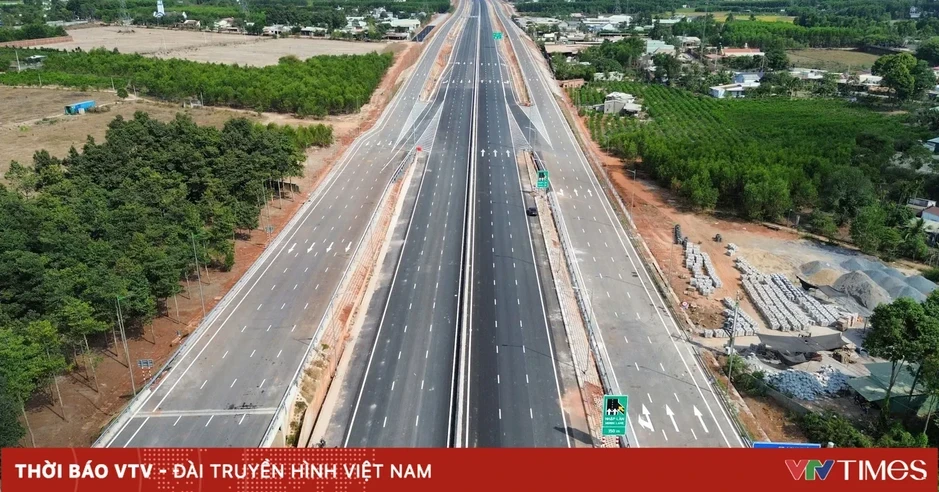 Cao tốc Biên Hòa - Vũng Tàu thông xe toàn tuyến Cao tốc Biên Hòa - Vũng Tàu thông xe toàn tuyến