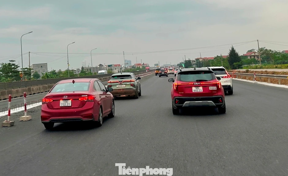 Cao tốc Cao Bồ - Mai Sơn nhiều đoạn hạ tốc độ xuống 50 km/h