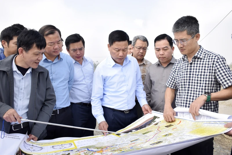 Cao tốc đường bộ Vinh – Thanh Thủy thấp thỏm chờ ấn định ngày khởi công Cao tốc đường bộ Vinh – Thanh Thủy thấp thỏm chờ ấn định ngày khởi công