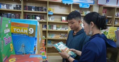 Cấp bách giải quyết dứt điểm tình trạng thiếu sách giáo khoa