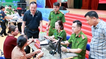 Cát Hải thu nhận 105 mẫu ADN thân nhân các liệt sĩ chưa xác định danh tính