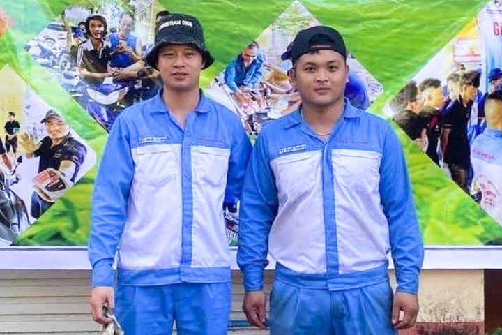 Chàng trai kể khoảnh khắc dùng bình cứu hỏa ngăn kẻ cầm dao tấn công phụ nữ Chàng trai kể khoảnh khắc dùng bình cứu hỏa ngăn kẻ cầm dao tấn công phụ nữ
