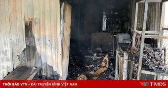 Cháy căn hộ tập thể Nguyễn Công Trứ, cư dân hoảng loạn tháo chạy