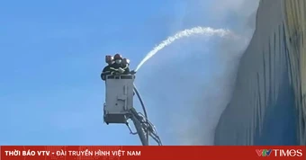 Cháy dữ dội tại nhà máy chế biến thủy sản ở Vĩnh Long