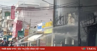 Cháy lớn tại cửa hàng kinh doanh văn phòng phẩm