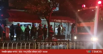 Cháy nhà trong đêm ở TP Hồ Chí Minh, giải cứu 6 người mắc kẹt