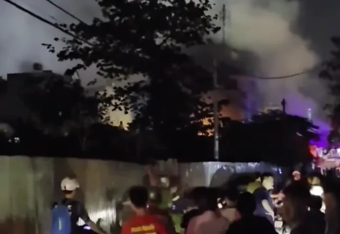 Cháy quán cơm chay ở TP Hồ Chí Minh, 2 mẹ con tử vong Cháy quán cơm chay ở TP Hồ Chí Minh, 2 mẹ con tử vong