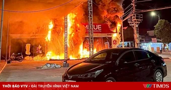 Cháy tiệm đồ uống ở Quảng Ninh, nhiều tài sản bị thiêu rụi