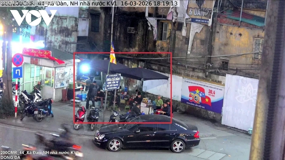 Chỉ một ngày, camera AI ở Hà Nội phạt nguội 390 trường hợp vi phạm trật tự đô thị
