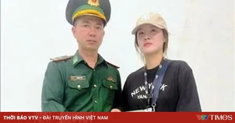 Chỉ sau 1 giờ, chiến sĩ biên phòng tìm thấy ví tiền nguyên vẹn cho du khách